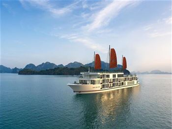 *!<=*ParamsSpilitItems*=>*!Day 1*!<=*ParamsSpilitItems*=>*!HANOI – HAI PHONG - HALONG BAY - LAN HA BAY*!<=*ParamsSpilitItems*=>*!