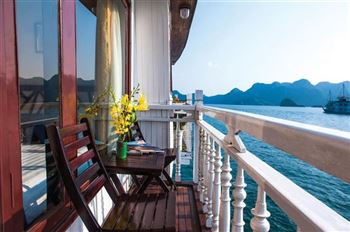 *!<=*ParamsSpilitItems*=>*!Day 1*!<=*ParamsSpilitItems*=>*!Hanoi – Halong *!<=*ParamsSpilitItems*=>*!