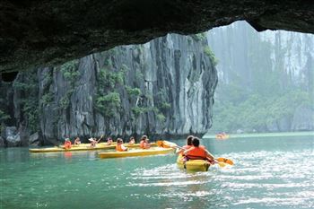 *!<=*ParamsSpilitItems*=>*!Day 1*!<=*ParamsSpilitItems*=>*!Hanoi – Baie d’Halong*!<=*ParamsSpilitItems*=>*!