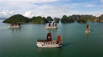 *!<=*ParamsSpilitItems*=>*!Day 1*!<=*ParamsSpilitItems*=>*!HANOI – HALONG BAY*!<=*ParamsSpilitItems*=>*!