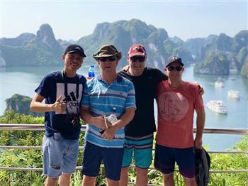 *!<=*ParamsSpilitItems*=>*!Day 1*!<=*ParamsSpilitItems*=>*!Hanoi – Halong Bay - Majestic Cruise (L/D)*!<=*ParamsSpilitItems*=>*!