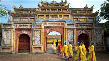 *!<=*ParamsSpilitItems*=>*!Day 8*!<=*ParamsSpilitItems*=>*!Arrival in Hanoi – Hue*!<=*ParamsSpilitItems*=>*!