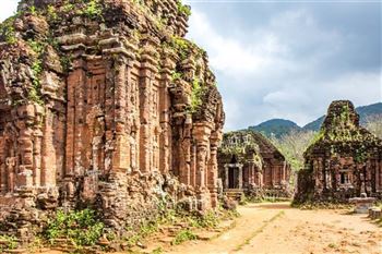 *!<=*ParamsSpilitItems*=>*!Day 1*!<=*ParamsSpilitItems*=>*!HOI AN – MY SON – QUY NHON*!<=*ParamsSpilitItems*=>*!