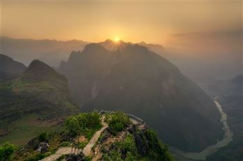 *!<=*ParamsSpilitItems*=>*!Day 6*!<=*ParamsSpilitItems*=>*!Na Chao – Soc Giang – Cao Bang*!<=*ParamsSpilitItems*=>*!