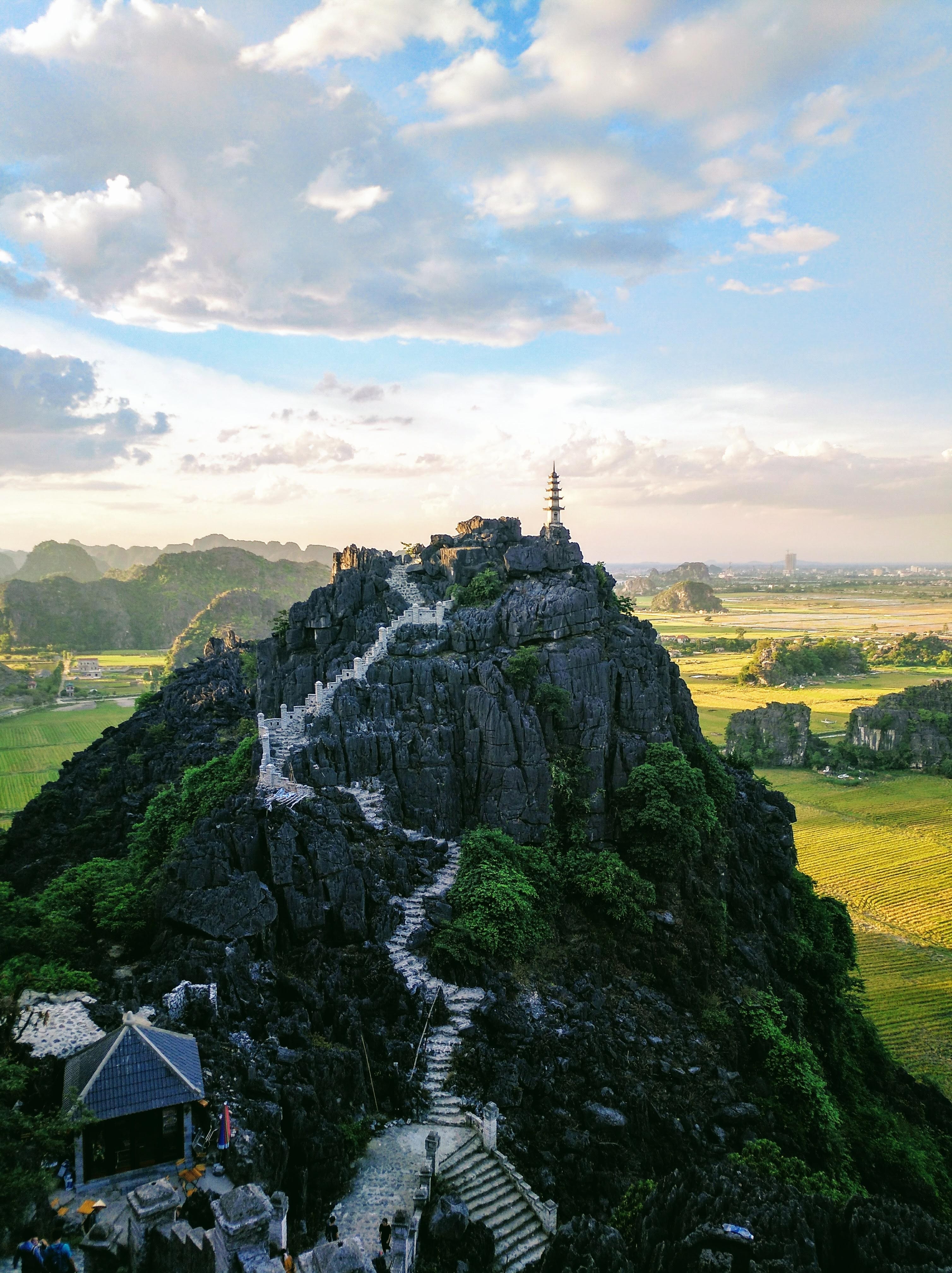 NORTHEN PEOPLES AND WONDERFUL NATURE
