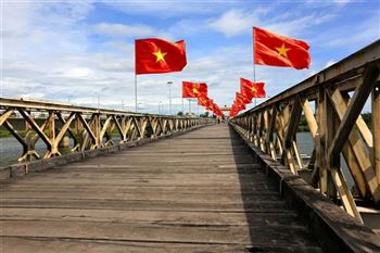 *!<=*ParamsSpilitItems*=>*!Day 7*!<=*ParamsSpilitItems*=>*!Dong Hoi -  Quang Tri – Hue *!<=*ParamsSpilitItems*=>*!
