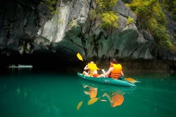 *!<=*ParamsSpilitItems*=>*!Day 2*!<=*ParamsSpilitItems*=>*!HA LONG BAY – LAN HA BAY – CAT BA HOTEL (B+L+D)*!<=*ParamsSpilitItems*=>*!