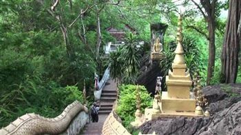*!<=*ParamsSpilitItems*=>*!Day 19*!<=*ParamsSpilitItems*=>*!Luang Prabang – Visit of the city*!<=*ParamsSpilitItems*=>*!