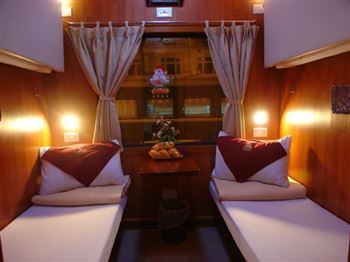 *!<=*ParamsSpilitItems*=>*!Day 1*!<=*ParamsSpilitItems*=>*!HA NOI- Night train for LAO CAI (340km/ 8h train)*!<=*ParamsSpilitItems*=>*!